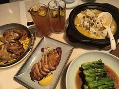 -港丽餐厅(高德置地店)