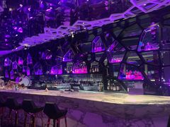 -OZONE 顶楼酒吧(香港丽思卡尔顿酒店)