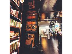 -百老汇电影中心(油麻地店)