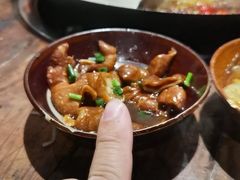 -周小明火锅(黑金冠社区店)