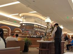 -马克西姆俄罗斯餐厅(通亚街店)