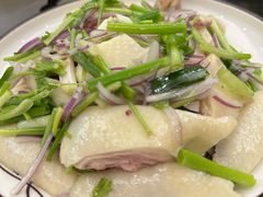 -郑猛记石岐鸽主题餐厅(长江店)