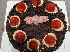 -红宝石·鲜奶小方·海派西点房(丰庄店)