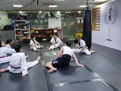 -金翼跆拳道巴西柔术拳击格斗学院