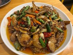 独门姜爆蛙-鸿顺老铁锅美蛙鱼府(解放碑店)