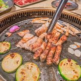 🌈这家爆🔥的韩国烤肉店来深圳了！章鱼水煎肉YYDS~