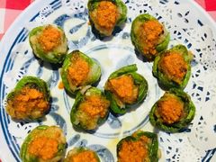 蟹黄墨鱼饼-龙桥私厨·姜花菊花过桥鱼·顺德菜(容桂店)