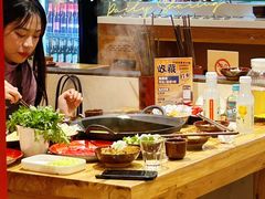 -虾领航小龙虾·吉林烧烤(柳州路店)