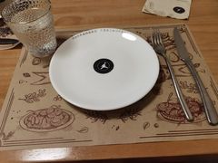 -Mark&Mars Restaurant