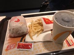 麦辣鸡腿堡套餐-麦当劳(凯德广场店)