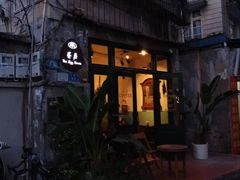 -溪岸路花鸟市场