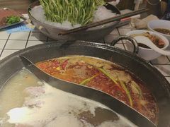 -热火朝天鲜切牛肉火锅(南强街巷店)