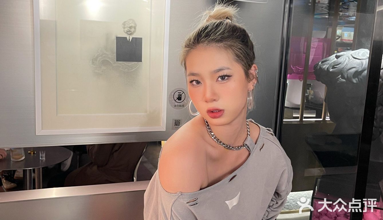 这一杯都不止一杯咖啡的价了 但是没想到一点也不贵