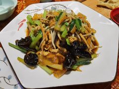 美味炒合菜-满堂春特色餐馆