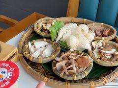 -菌彩云南野生菌火锅(呈贡七彩云南第壹城店)