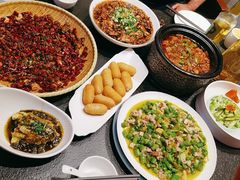 -万重锦·人文川菜馆(骡马市店)
