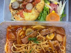 拿波里风情香肠培根意大利面-玛格萝妮比萨屋(四平店)