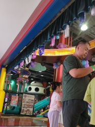 -欧酷世界动力星球(王府井奥莱UP TOWN店)