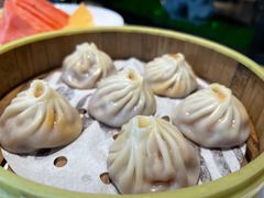 蟹黄小笼包-松鹤楼·非遗·苏帮菜(融科店)