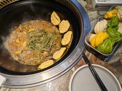-锅老头海鲜铁锅炖