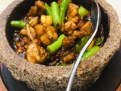 石锅杭椒牛蛙-桂满陇·锦绣江南(益田广场店)