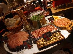 -恰餐厅及酒吧 CHAR Bar & Grill (北京丽都皇冠假日店)