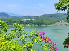 -石宝寨