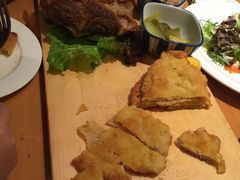 -LENBACH兰巴赫西餐啤酒坊(大连星海广场店)