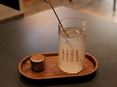 椰子水淋上意式浓缩-店溡三(御华名苑愚园路1221弄店)