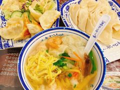 -长人馄饨铺(解放街店)