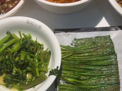 -靓虾二哥长沙地标小龙虾(五一广场店)