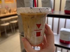 重瓣玫瑰牛乳布列夫-代数学家algebraist(新天地店)