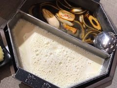 豆乳锅-八角锄烧·肉火锅(天河城店)