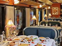 -火车头法国西餐厅