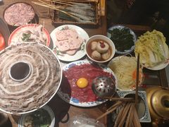 -萍姐火锅·公路夜市(武汉首店)