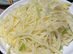 炒土豆丝-老昌春饼(松北店)