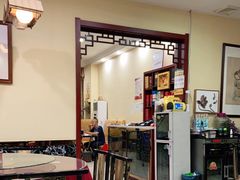 -壹阁胡羊焖饼(特色小吃街店)