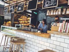 -Common Table · Brunch & Coffee