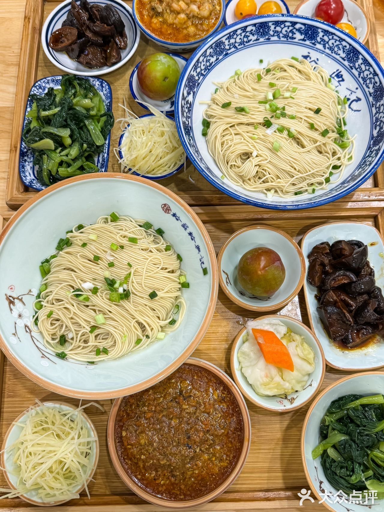 每次来观前街，都不容错过的一碗“三虾面”。