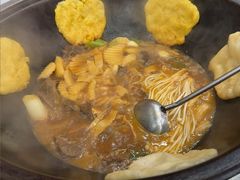 -鲁员外地锅鸡地锅鱼(古墩路店)