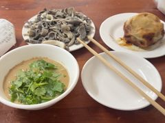 -宝瑞门钉肉饼店