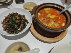 -楚山晓·湖北菜(武汉光谷K11店)