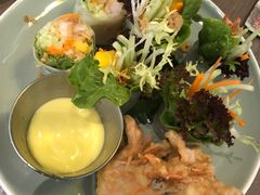 酥炸老虎虾香芒米纸卷-CHINCHIN 青青·泰国料理(万象食家店)