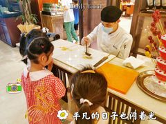 -南湖名都·景湖轩全日制餐厅·海鲜自助·东南亚风味·临湖而食