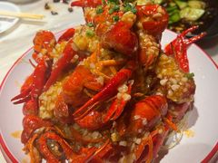 -老街烧烤大排档·地道湖北菜·龙虾馆(汉口火车站店)