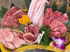 牛肉猪肉拼盘-银座苑烧肉酒场·烤活鳗(仙霞路店)