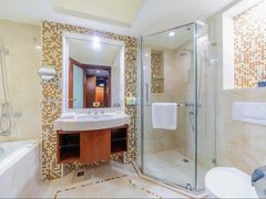 -汕尾巴黎半岛酒店