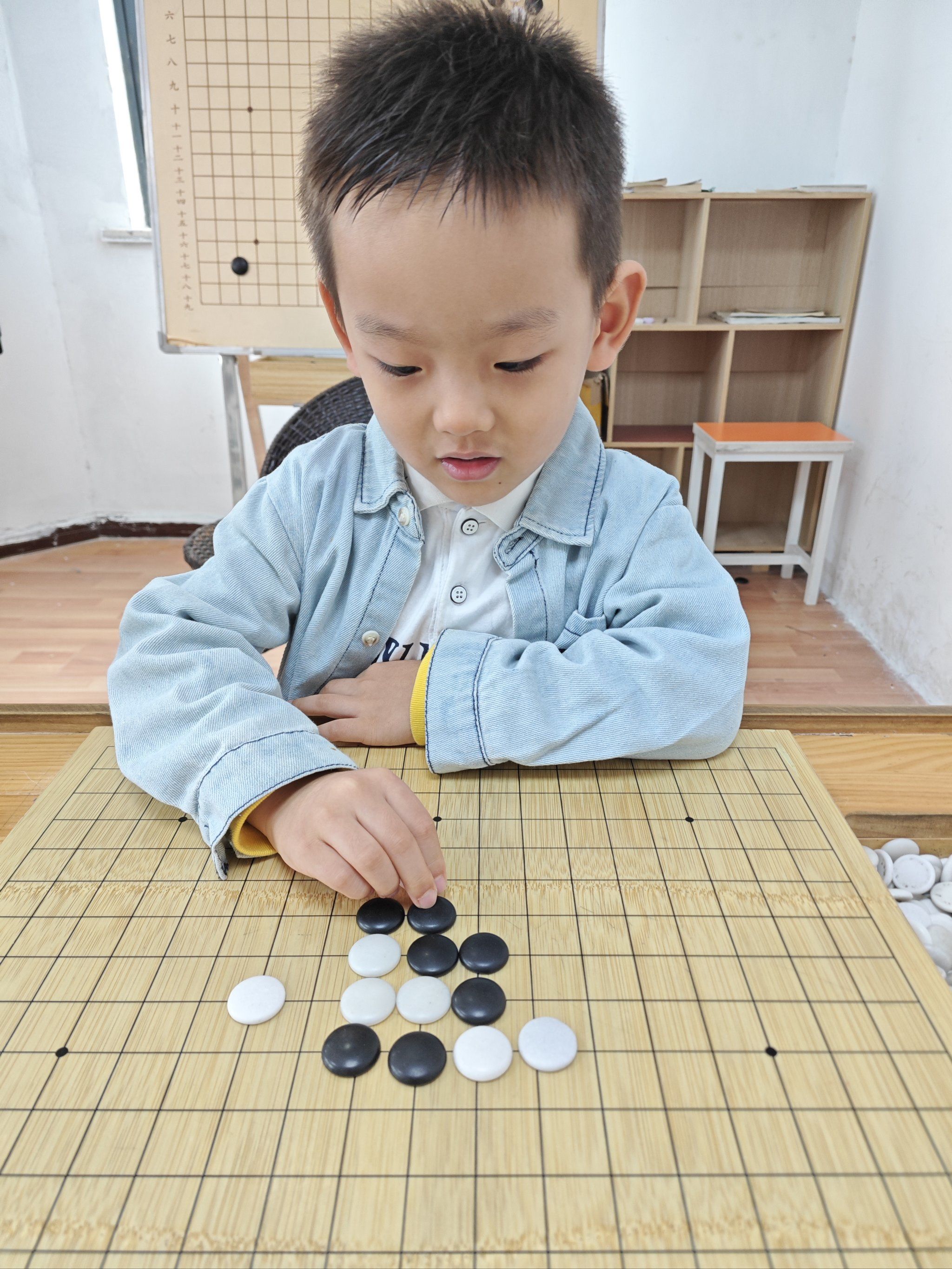 围棋教学迎来春天：如何激发孩子们对围棋的兴趣
