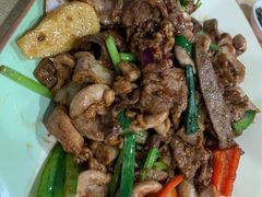 -标记美食新鲜猪杂(兴南大道店)