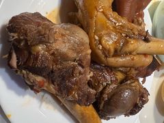 -犇放和牛烤肉·烤榴莲自助(苏宁城市奥莱店)